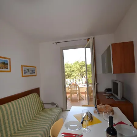 Poli Apartmán Bibione